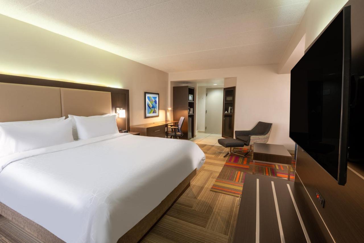 Express Philadelphia Ne-bensalem By Ihg 3*