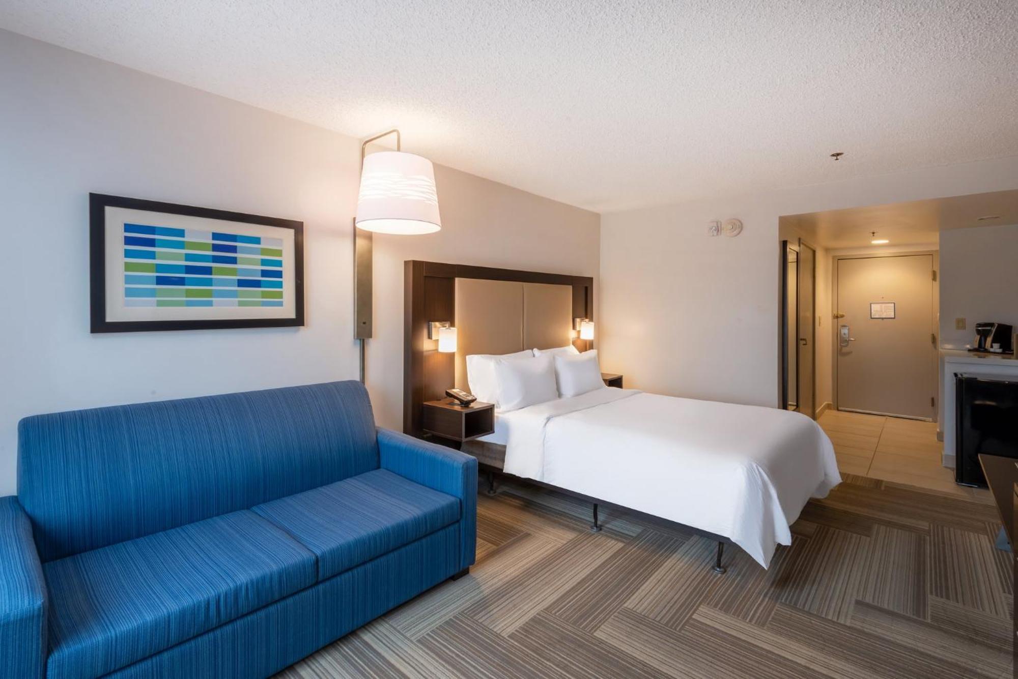 Express Philadelphia Ne-bensalem By Ihg Hotel Bensalem