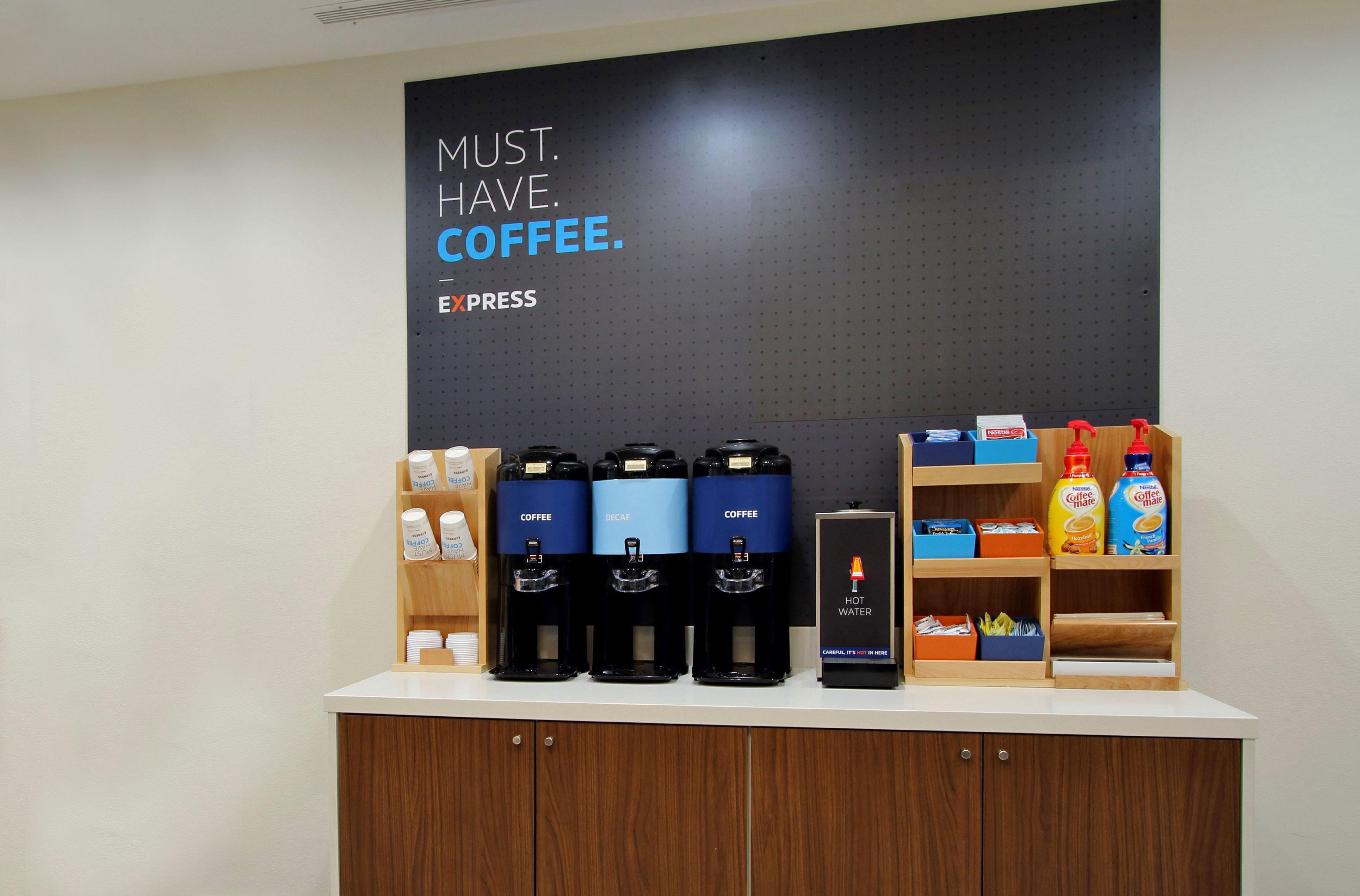 Express Philadelphia Ne-bensalem By Ihg