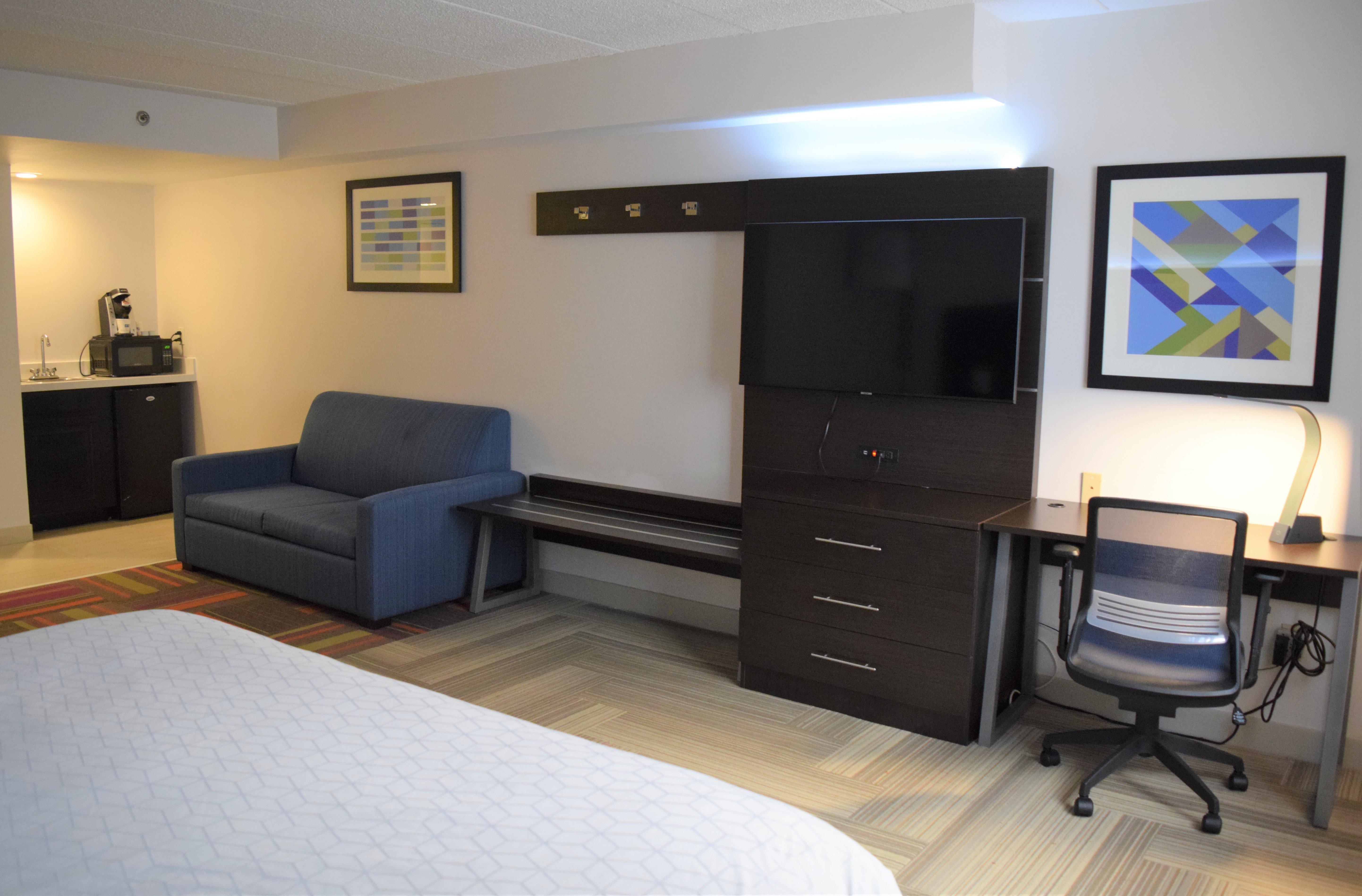 Express Philadelphia Ne-bensalem By Ihg 3*